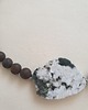 kolie Naszyjnik MOON jaspis oceaniczny, bronzyt, lniany sznur 5