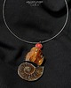 wisiory Bursztyn i skamielina amonit z Madagaskaru niezwykły wisior handmade prezent 7