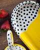 kubki Zestaw kubek żółty w kropki z talerzem 3