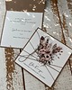 kartki scrapbooking Kartka urodzinowa z życzeniami w pudełku 3