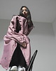 płaszcze damskie Ocieplany Płaszcz longline hoodie oversize dusty pink 2