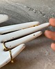 pojemniki na biżuterię Ceramiczna Dłoń Podstawka na Biżuterię w Złote Ciapki 3