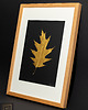Ozdoby na ścianę Złoty Liść Dębu. Obraz Botaniczny. Drewniana Ramka Dąb 20x30cm 2