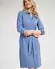 sukienki midi damskie Elegancka sukienka koszulowa midi z rękawem 3/4 - M701 4