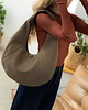torby na ramię Torba HOBO OVAL w kolorze taupe z nubuku tapicerskiego 4