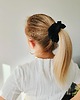 gumki do włosów Gumka jedwabna, scrunchie, frotka czarna orchidea MAXI 3
