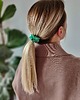 gumki do włosów Gumka jedwabna, scrunchie, gumka satynowa królowa szmaragdów MINI 2