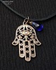 wisiory Z hamsą chroniącą od zła Uroczy wisiorek ręka Fatimy i kobaltowa kropelka 4