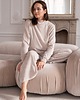 bluza bez kaptura damska Welurowa beżowa bluza z odpinanym kołnierzem z koronki 3