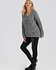 swetry damskie Szary sweter wełniany z dekoltem Mia Look 309 1