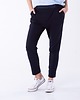 spodnie dresowe damskie Spodnie z dżerseju Boyfriend Look 415 granatowe 6