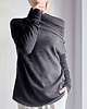 swetry damskie  Wysoki golf czarny sweter 3