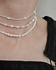 chokery Choker z masy perłowej srebrny Minimalistyczny naszyjnik z perełek 2