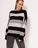 swetry damskie  Oversize'owy sweter w paski - SWE299 szary/czarny/j.szary MKM 2
