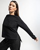 bluza bez kaptura damska Bluza z haftem Amsterdam czarna 3