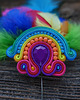 broszki Kolorowa broszka soutache z piórami 7