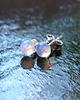 kolczyki wire wrapping 4mm  opalizujące kropki  - sztyfty 2