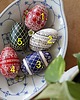 jajka wielkanocne Pisanki batik tradycyjne kolorowe 5