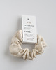 gumki do włosów Lniana gumka do włosów (scrunchie) ze wzorem w liście 1