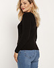 swetry damskie  Sweter w serek - SWE243 czarny 1