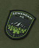 t-shirty męskie KKoszulka męska z naszywką SZWENDAM SIĘ khaki 2