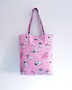 torby na zakupy Torba z tkaniny wodoodpornej w różowe mopsy 4