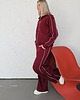 komplety damskie Gaia rozpinany komplet z lamówkami bordowy 3