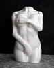dodatki - różne Rzeźba z gipsu, figurka kobiety w bieli, wys. 8,5 cm 2