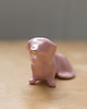 figurki i rzeźby Porcelanowy jamniczek różowy 1