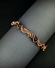 bransoletki wire wrapping Miedziana bransoleta mankietowa z szafirami 1