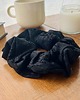 gumki do włosów Czarna scrunchie z koronką  9