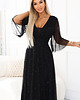 sukienki maxi damskie 654-5 Długa połyskująca sukienka plus size z dekoltem - CZARNA 5