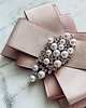 broszki Brosza z  ozdobą wysadzaną perłami New 6