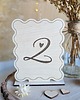 dodatki ślubne Drewniane numery na stół - falowane 1