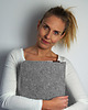 etui na laptopa POKROWIEC NA LAPTOPA 01 bialy zamek macbook etui 1