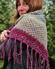 szale damskie "Babcina" chusta na szydełku rozmiar M z frędzlami 2