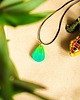 wisiory Zielony wisiorek łezka świecący w ciemności i UV handmade 2,5 cm 3