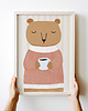 obrazy i plakaty do pokoju dziecięcego Misio loves coffee - plakat dla dzieci pokój dziecka 4