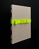 notatniki i albumy Notes gładki z gumką-piórnikiem Fluo Yellow 1