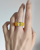 pierścionek z żywicy Żółty pierścionek z cyrkonią 1