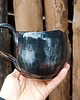 kubki Unikatowy duży kubek ceramiczny Ćma, czarno miedziany 4