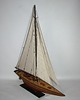 figurki i rzeźby Drewniany model jachtu 1