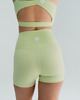 szorty damskie Szorty damskie do jogi i fitness GLAM z kieszeniami - limonette 2