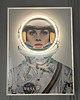 grafiki i ilustracje Retro Plakat LED Neon Astronautka w Ramie Vintage Dekoracja Ścienna 1