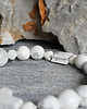 bransoletki z kamieni naturalnych Damska bransoletka z krzyżem / Biały Howlit 5
