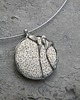 srebrne naszyjniki Biała lawa z listkami - naszyjnik 3