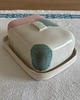 pojemniki kuchenne Ceramiczna maselniczka z nożykiem do masła 1