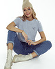 t-shirt damskie Koszulka bawełniana szara T-shirt z haftem 3