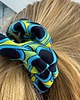 gumki do włosów Jedwabna scrunchie gumka frotka midi geometryczna niebieska 2
