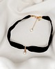 chokery Choker na wstążce z naturalną perłą Daisy 1